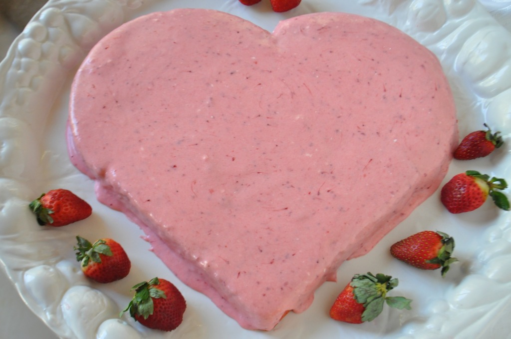 Strawberry Heart Cake0056