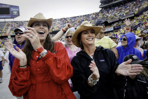 (Photo by Tim Mueller) Bayou Country Superfest fans