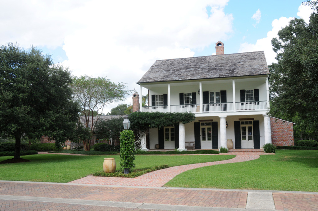 Many of the homes Al Jones has designed over the years give a nod to the Creole-inspired abodes created by A. Hays Town.